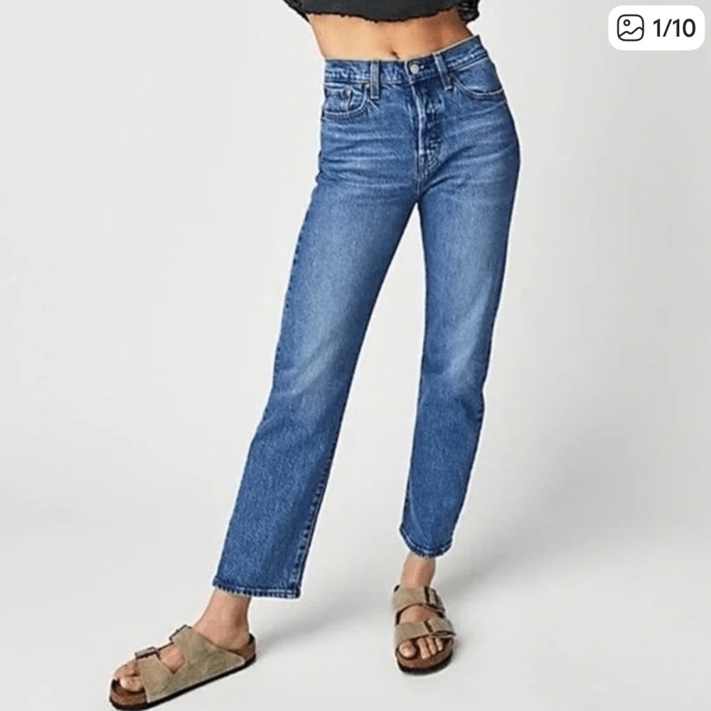 Levi's Premium Wedgie Fit Jeans Size 27